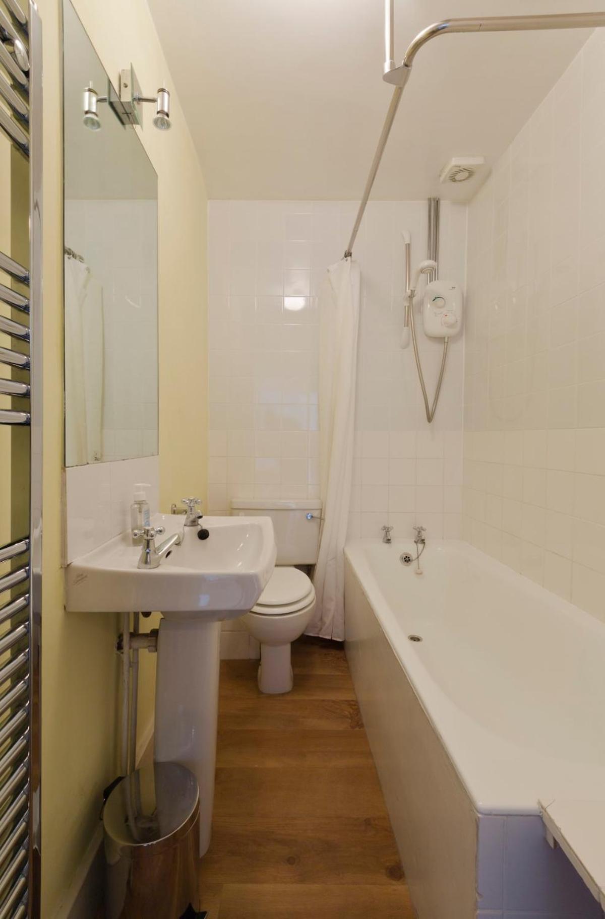 런던 Notting Hill Charm -Sleeps 5 - Urban Retreat 아파트 외부 사진