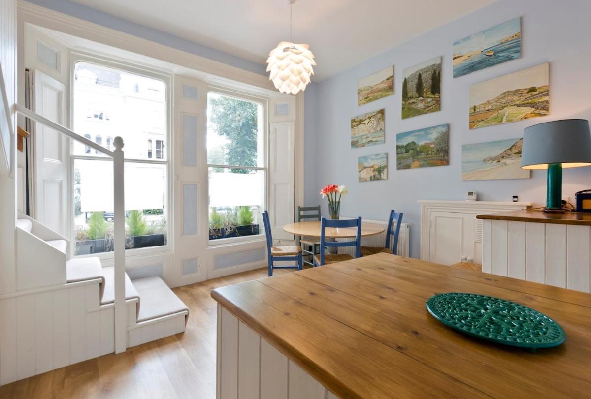 런던 Notting Hill Charm -Sleeps 5 - Urban Retreat 아파트 외부 사진