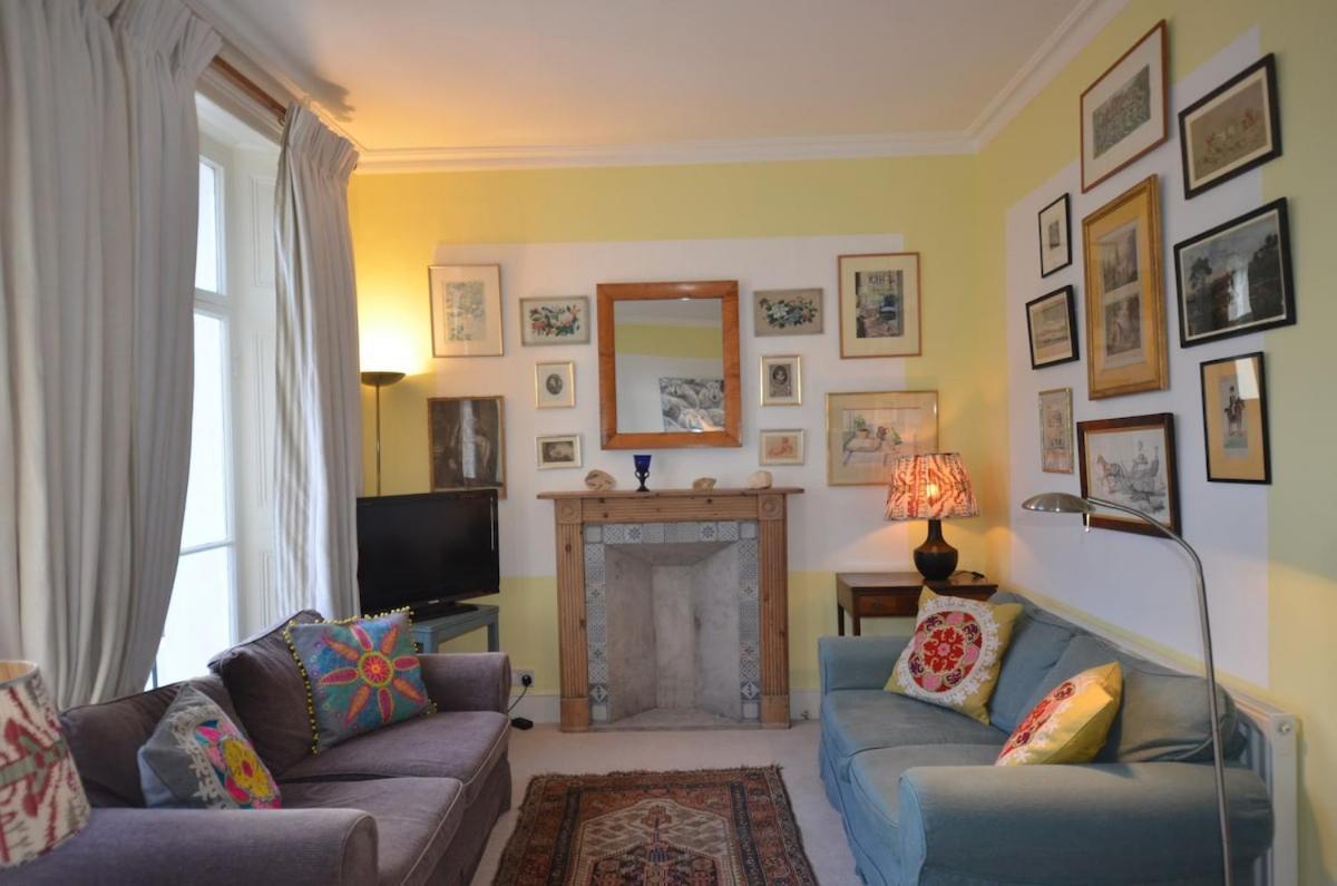 런던 Notting Hill Charm -Sleeps 5 - Urban Retreat 아파트 외부 사진