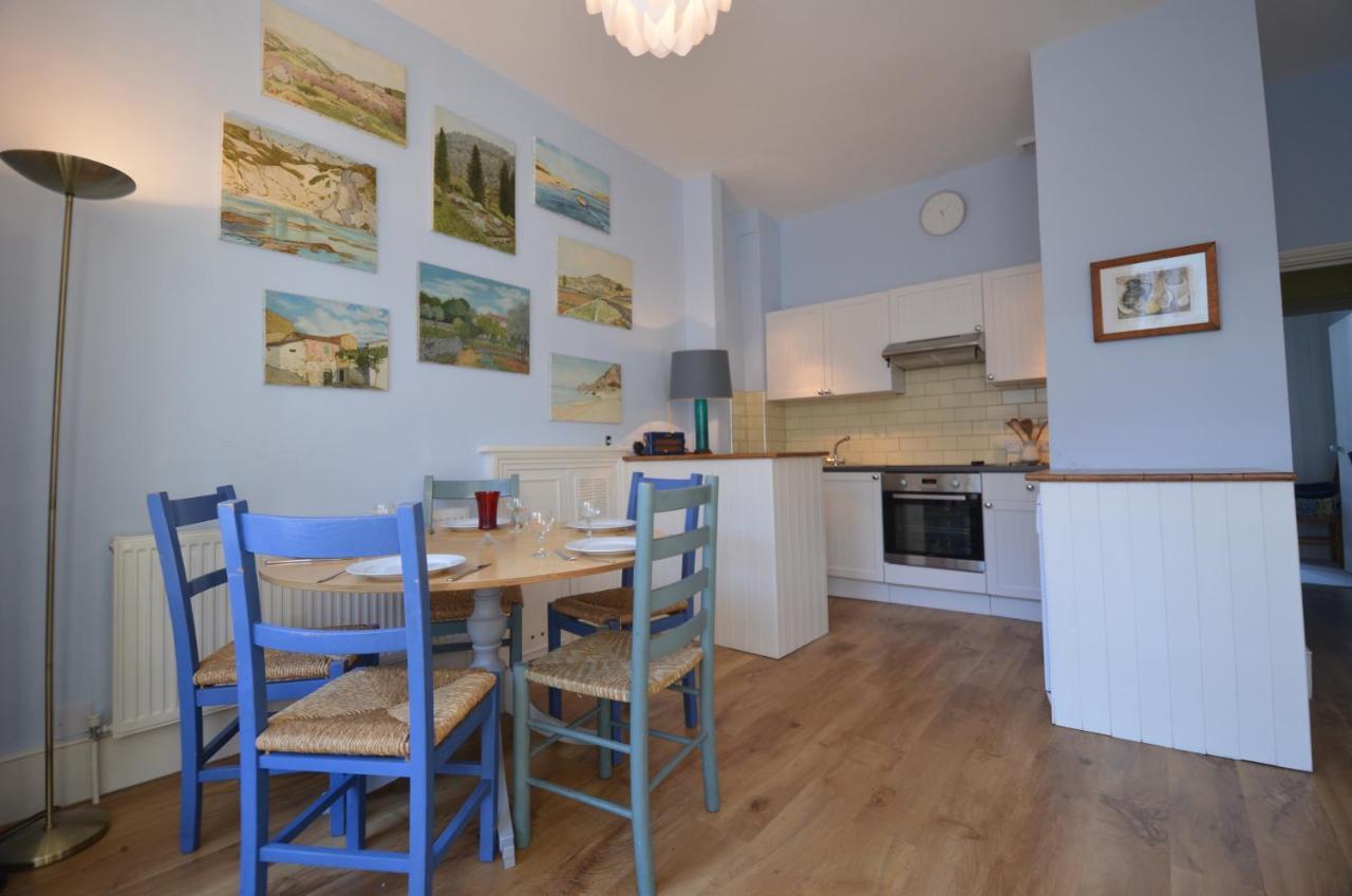 런던 Notting Hill Charm -Sleeps 5 - Urban Retreat 아파트 외부 사진