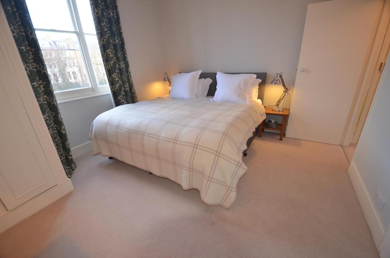런던 Notting Hill Charm -Sleeps 5 - Urban Retreat 아파트 외부 사진