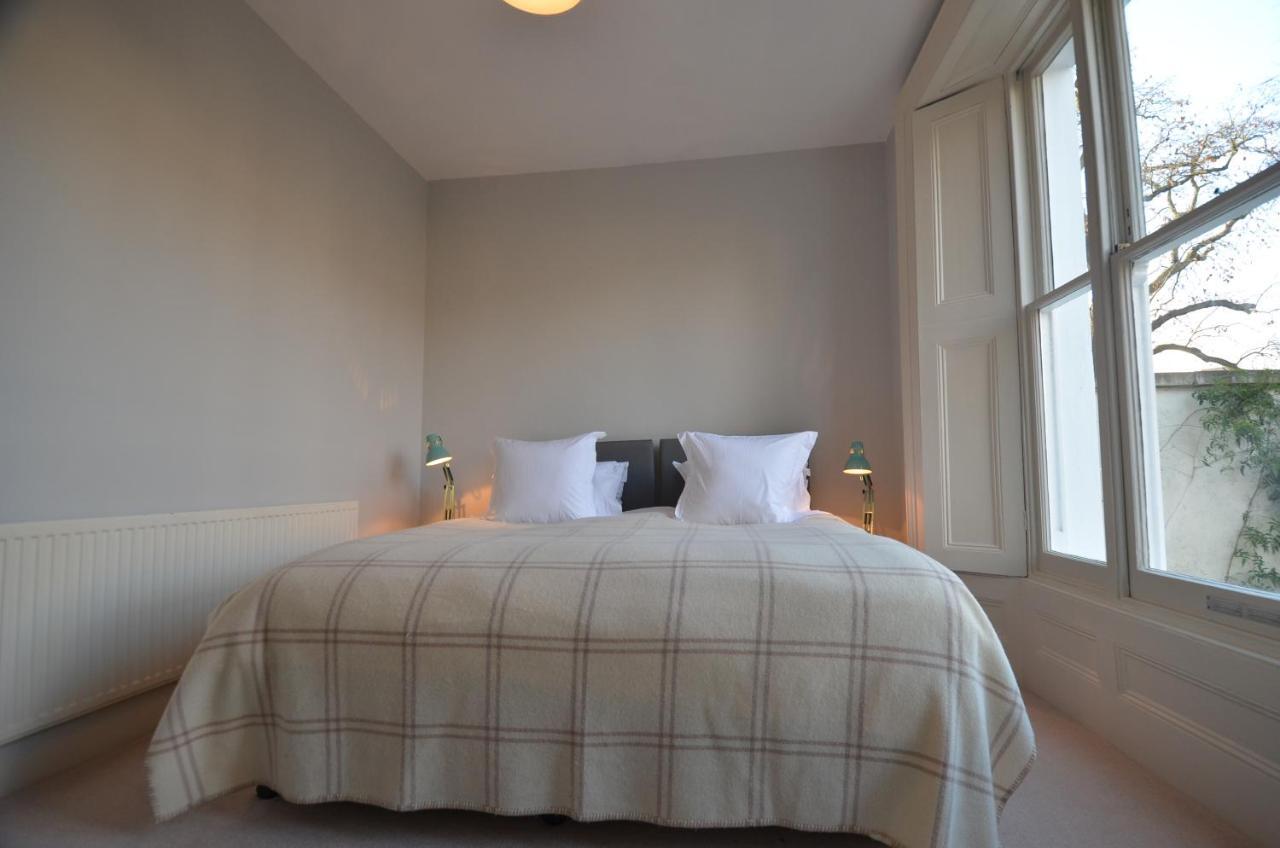 런던 Notting Hill Charm -Sleeps 5 - Urban Retreat 아파트 외부 사진