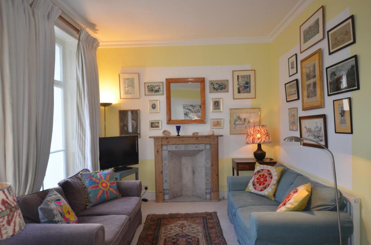 런던 Notting Hill Charm -Sleeps 5 - Urban Retreat 아파트 외부 사진
